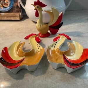 Vintage Holt Howard 1961 Rooster set chickens trays and vase
